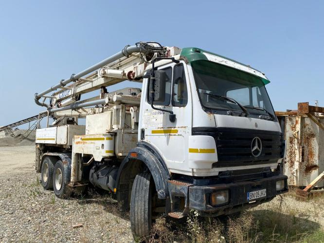 Mercedes cu Pompa Beton Schwing