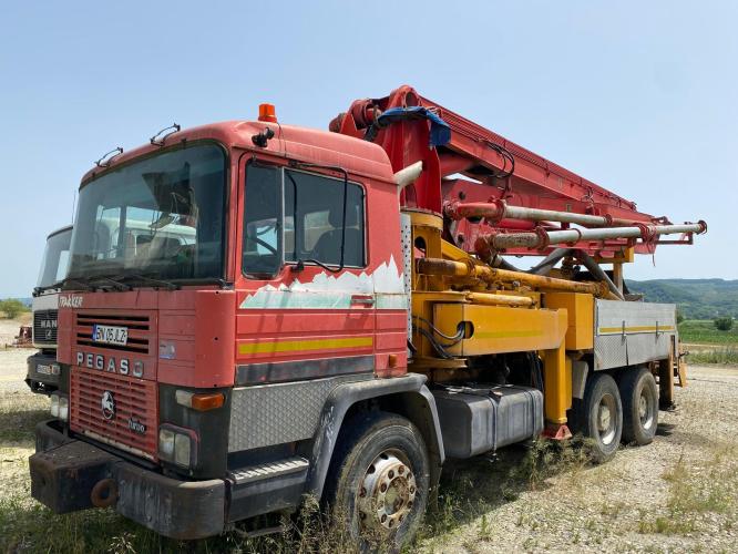 Camion Pegaso cu Pompa Beton Shebhsa